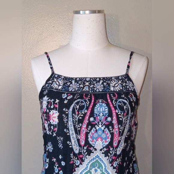 #78 Paisley Printed Jumpsuit ! - Picture 2 of 9